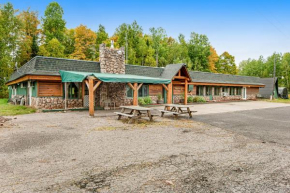 The Bear Lodge